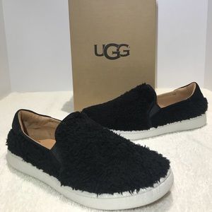 UGG Ricci Slip On Sneakers Black Furry Fuzz NEW
